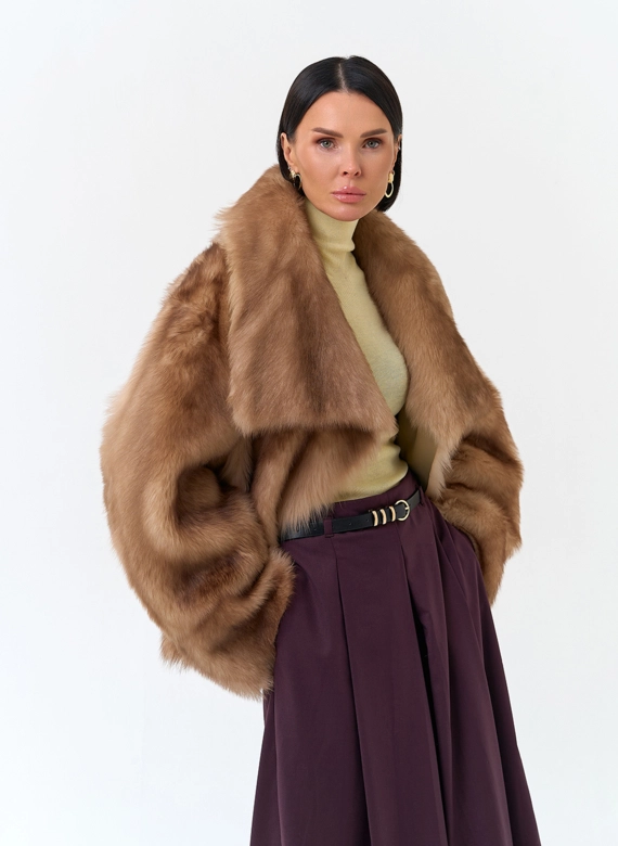 Женская двухсторонняя дубленка из натурального меха фото