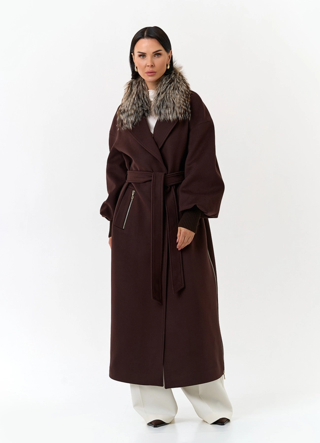 Женское длинное пальто с отделкой из меха лисы модель № 32857 в рассрочку