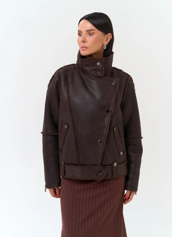 Женская дубленка из эко замши фото
